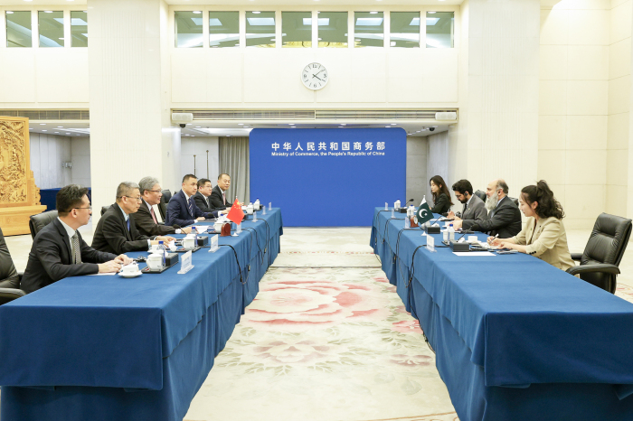 巴基斯坦商务部部长卡马尔2.jpg